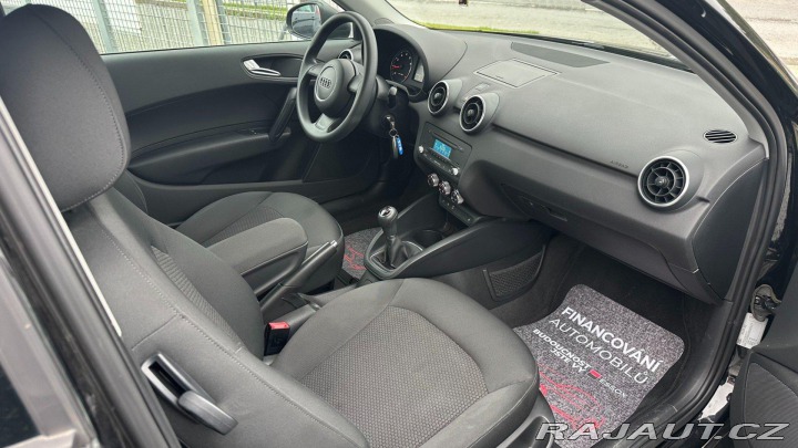 Audi A1 1.2TFSI 63kW REZERVOVANO 2012