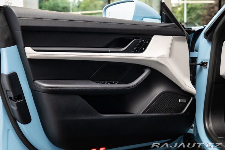 Porsche Taycan 4 cross turismo 2022
