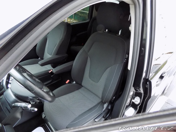 Mercedes-Benz V 250d/4-M/1.M.ČR/Long/NAVI 2018