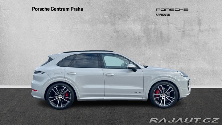 Porsche Cayenne GTS 2025