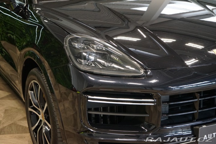 Porsche Cayenne TURBO*BURM*PCCB*PASM*360* 2018