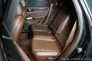 Porsche Cayenne TURBO*BURM*PCCB*PASM*PDCC 2018