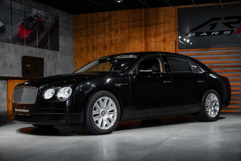 Bentley Flying Spur 4.0 V8