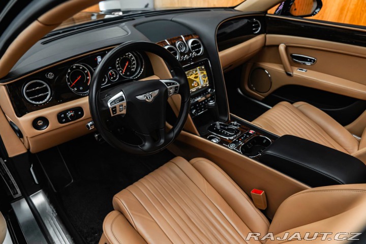 Bentley Flying Spur 4.0 V8 1800