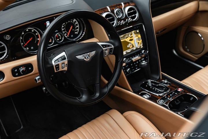 Bentley Flying Spur 4.0 V8 1800