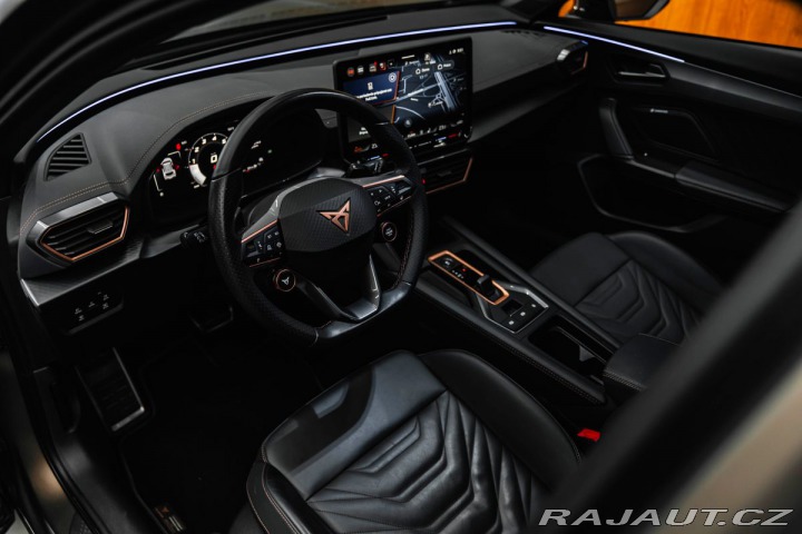 Cupra Formentor 1.5 eTSI 110 kW, Sennheis 2025