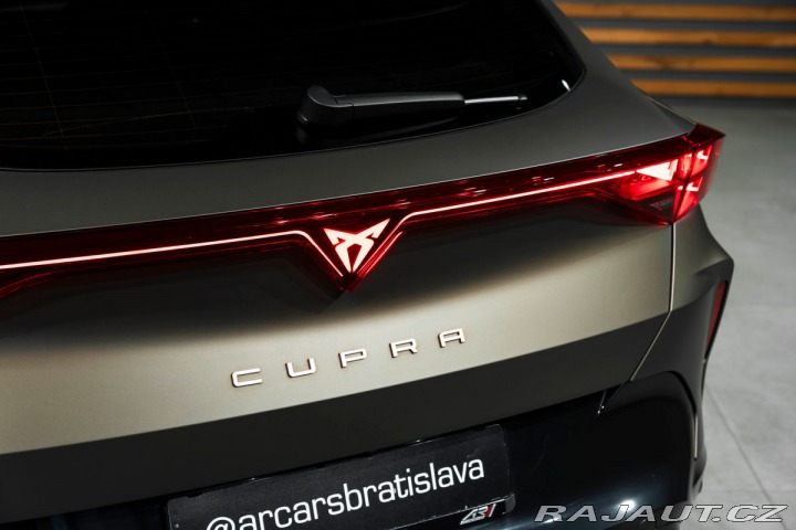Cupra Formentor 1.5 eTSI 110 kW, Sennheis 2025