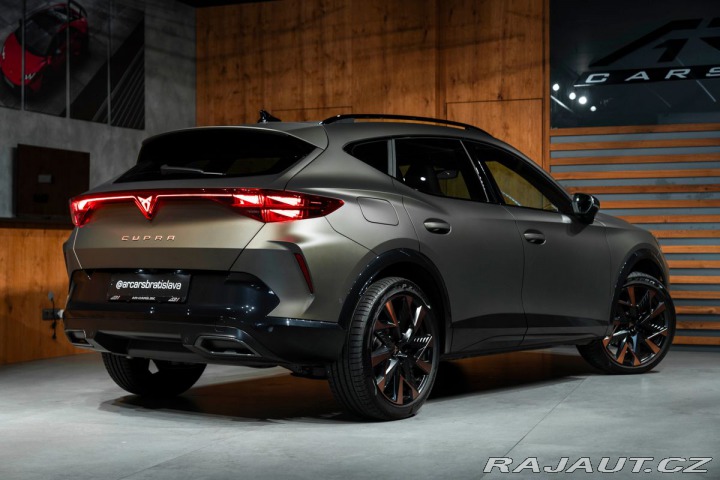 Cupra Formentor 1.5 eTSI 110 kW, Sennheis 2025