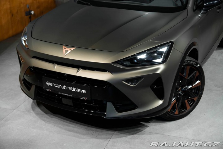 Cupra Formentor 1.5 eTSI 110 kW, Sennheis 2025
