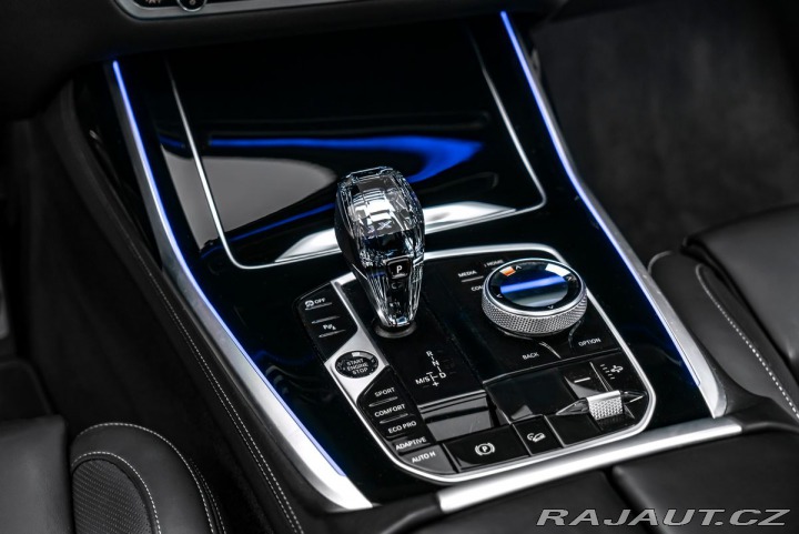 BMW X7 40i xDrive M paket 1800