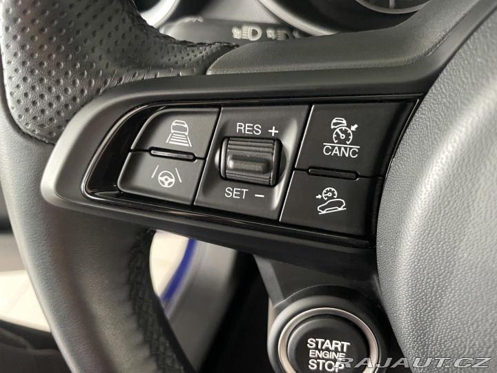 Alfa Romeo Stelvio 2,0TI 206kW Q4*KeyLess*Ka 2023
