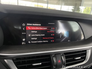 Alfa Romeo Stelvio 2,0TI 206kW Q4*KeyLess*Ka 2023