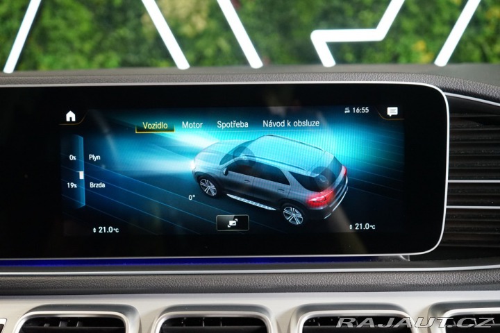 Mercedes-Benz GLE 300d*4MATIC*TAŽNÉ*LED* 2023
