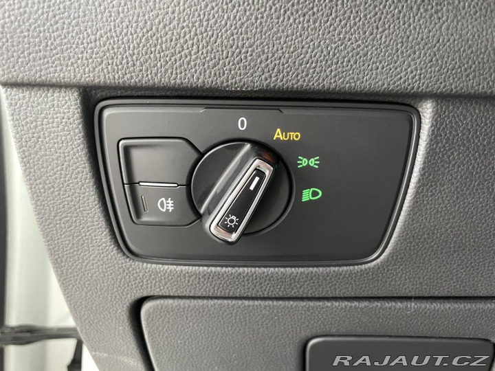 Volkswagen Passat GTE 160kW*Discover*Tažné* 2021