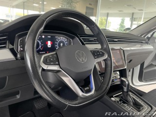 Volkswagen Passat GTE 160kW*Discover*Tažné* 2021