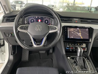 Volkswagen Passat GTE 160kW*Discover*Tažné* 2021