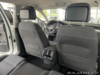 Volkswagen Passat GTE 160kW*Discover*Tažné* 2021