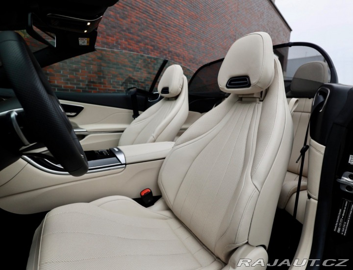 Mercedes-Benz CLE 300 Kabrio 4-matic | AMG 2024