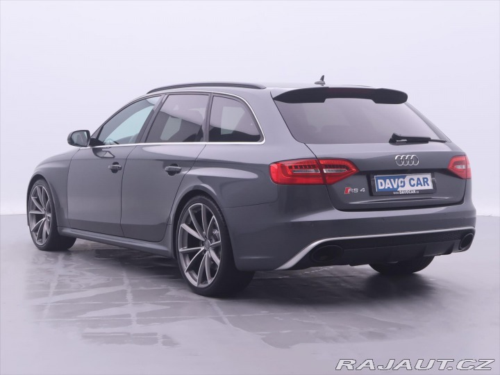 Audi RS4 4.2 FSI V8 331kW 1.Maj Se 2014