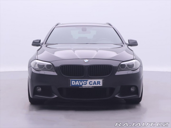 BMW 5 2,0 520d 135kwPanorama Na 2011