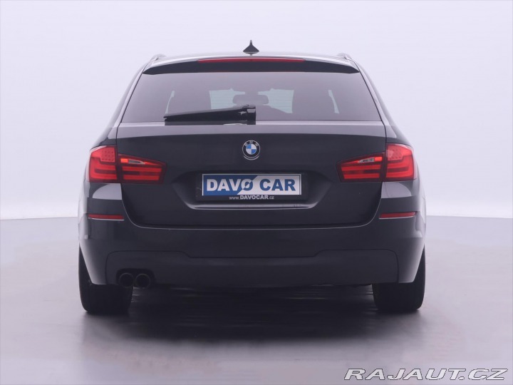 BMW 5 2,0 520d 135kwPanorama Na 2011