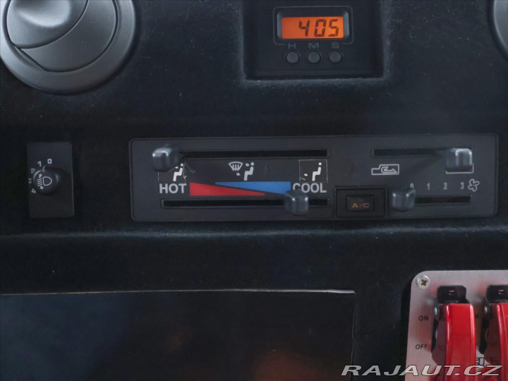 Ostatní značky Ostatní modely Santana 2,8 D 92KW Wagon Expedice 2007