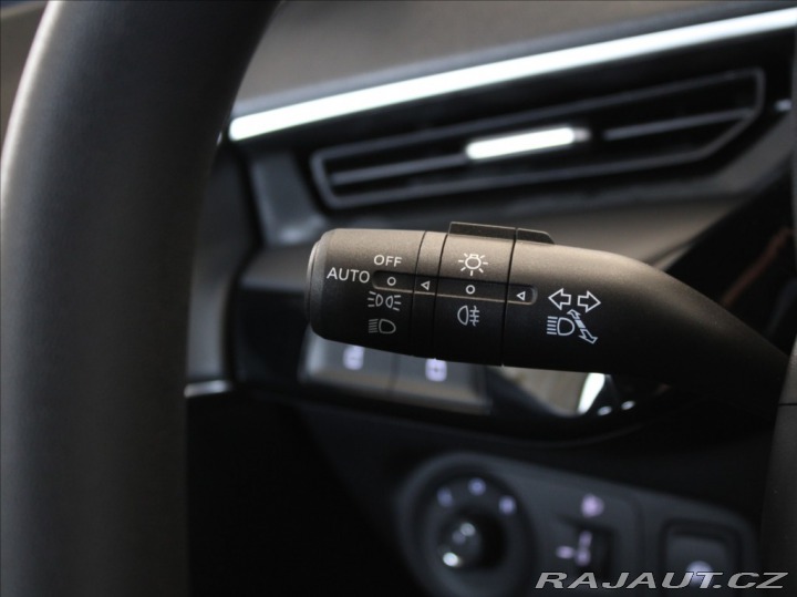 MG MG3 1,5 i Essential 7L.Zár. 7 2025