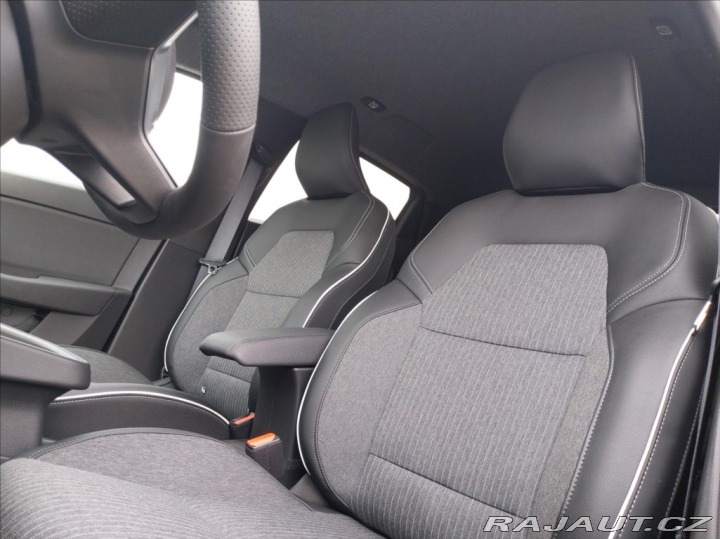 Mitsubishi Colt 1.0 MPI-T 6MT INSTYLE 2024
