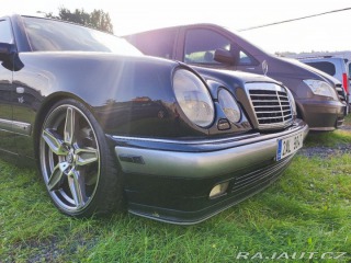 Mercedes-Benz Ostatní modely W210 280 V6 1997