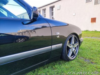 Mercedes-Benz Ostatní modely W210 280 V6 1997
