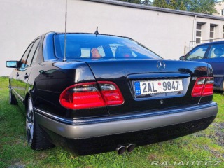Mercedes-Benz Ostatní modely W210 280 V6 1997