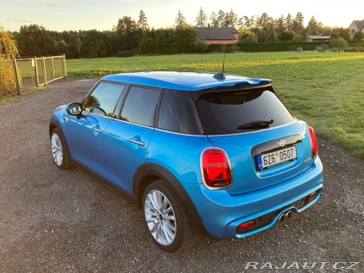 Mini Cooper 2,0 S F55, 5 dveřové 2018