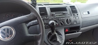 Volkswagen Transporter T5, dlouhý, 8 míst 2004