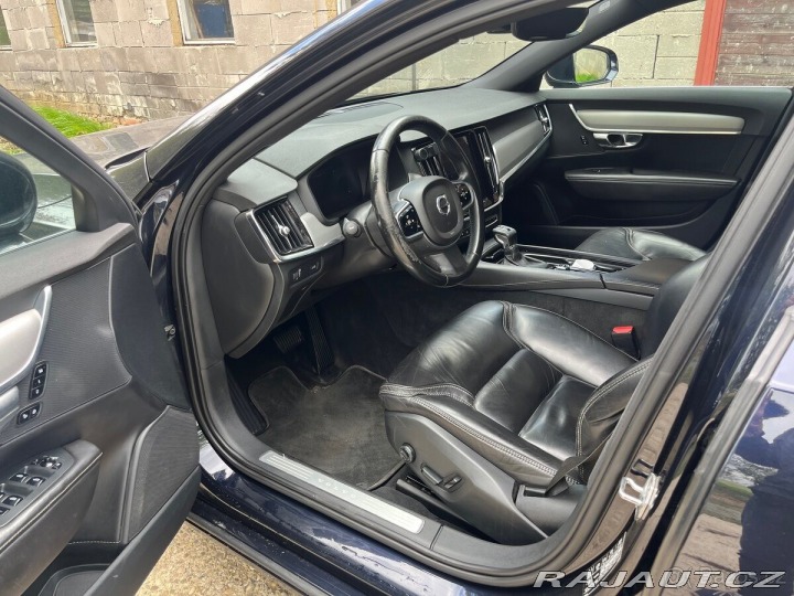 Volvo V90 2,0   D5 AWD 173kw, 4x4 2017