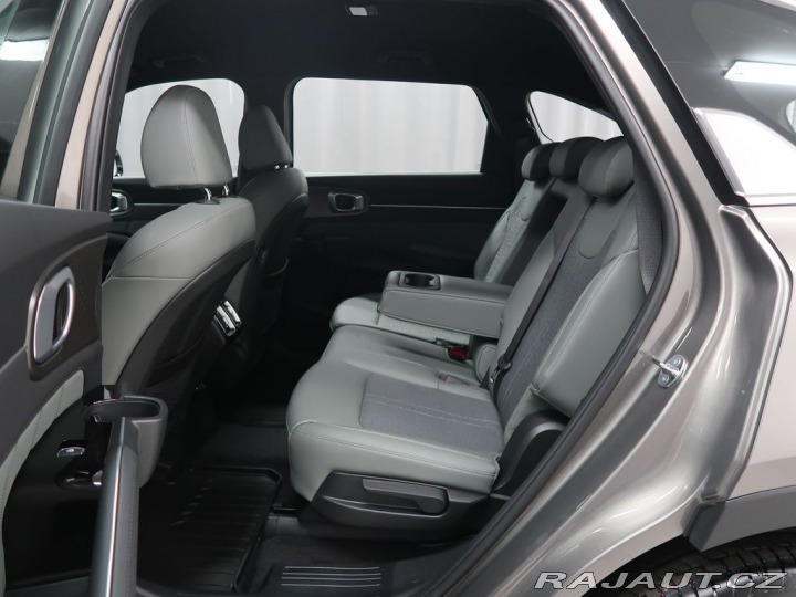 Kia Sorento Exclusive - Vůz ve výrobě 2026