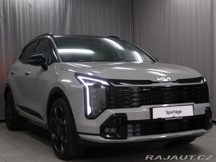 Kia Sportage GT-line 4x4 - Vůz ve výro 2026