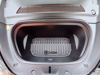 Tesla Model Y Long Range Dual Motor 378 2022