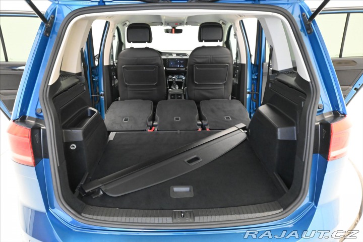 Volkswagen Touran 2,0 TDI 110kW HIGHLINE ZÁ 2020