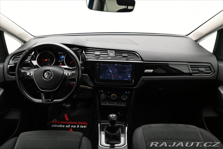 Volkswagen Touran 2,0 TDI 110 kW Highline Z 2020