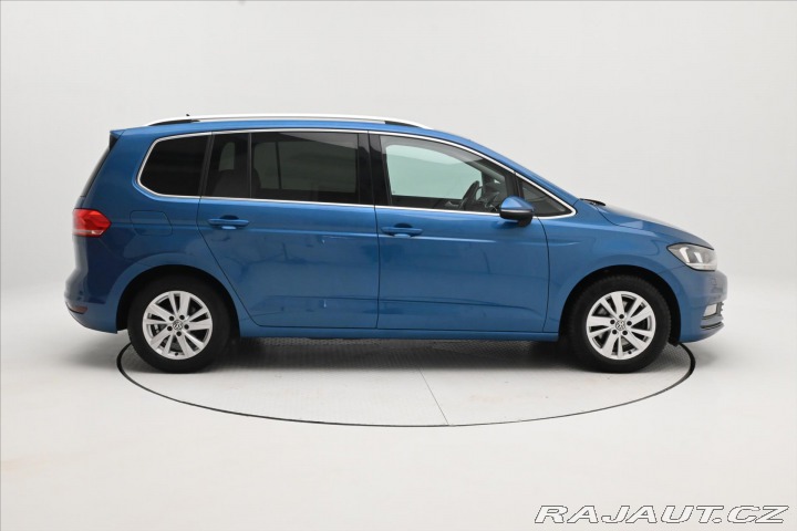 Volkswagen Touran 2,0 TDI 110kW HIGHLINE ZÁ 2020
