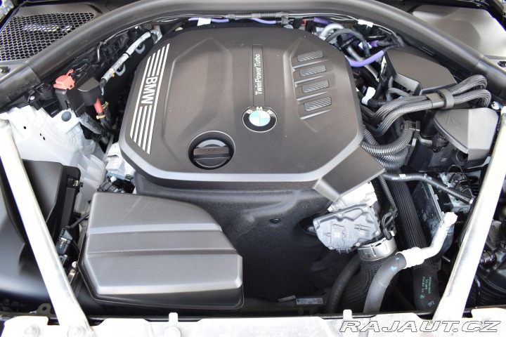 BMW 4 420d xD REZERVACE 2022