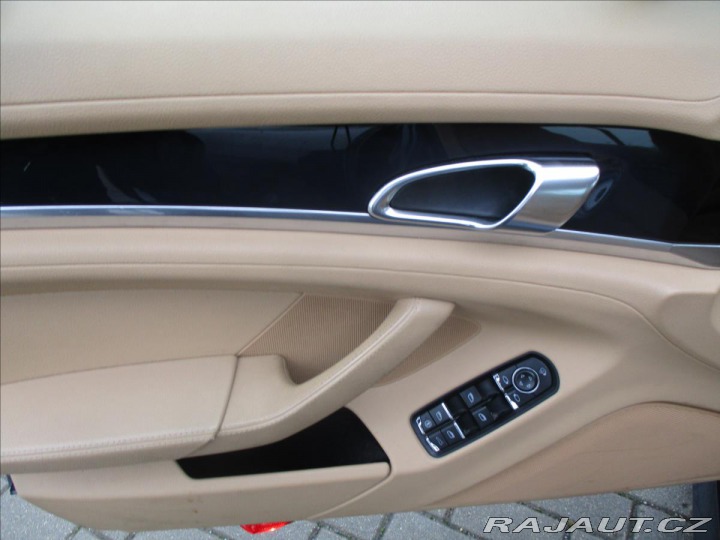Porsche Panamera 3,6 i V6 220kw 4x4 odp. D 2010