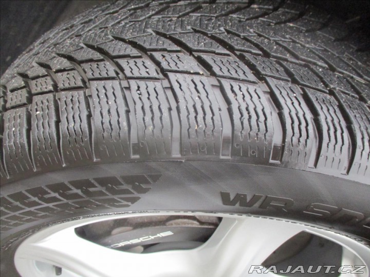 Porsche Panamera 3,6 i V6 220kw 4x4 odp. D 2010