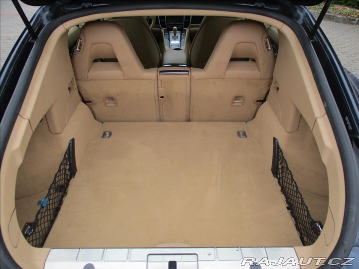 Porsche Panamera 3,6 i V6 220kw 4x4 odp. D 2010