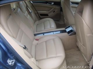 Porsche Panamera 3,6 i V6 220kw 4x4 odp. D 2010