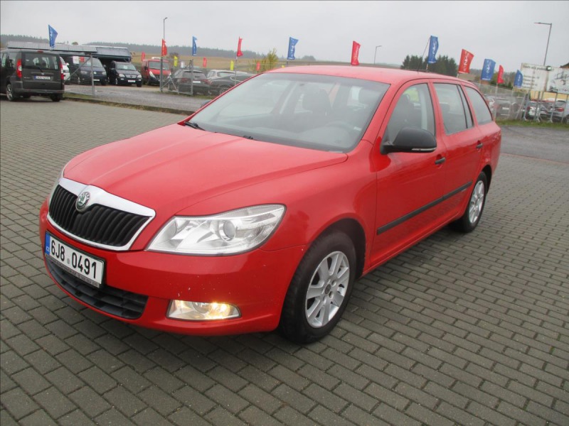 Škoda Octavia 1,6 TDi 77kw Ambiente 2ma