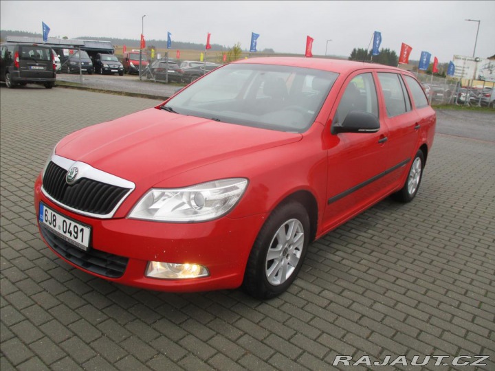 Škoda Octavia 1,6 TDi 77kw Ambiente 2ma 2010