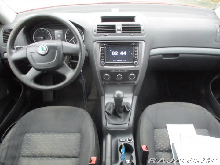 Škoda Octavia 1,6 TDi 77kw Ambiente 2ma 2010