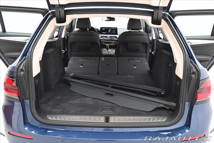 BMW 5 3,0 530d 210kW AT8 LED Zá 2020