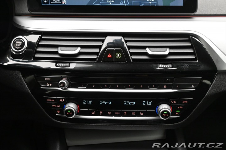 BMW 5 3,0 530d 210 kW AT8 LED Z 2020